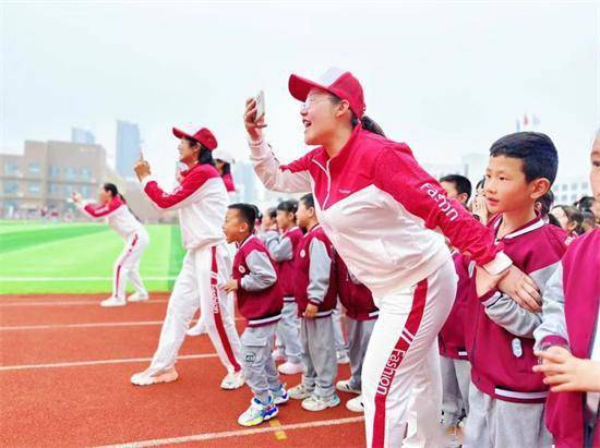 筑体育强国梦，做英才好少年！山东师范大学英才学校举行首届春季运动会