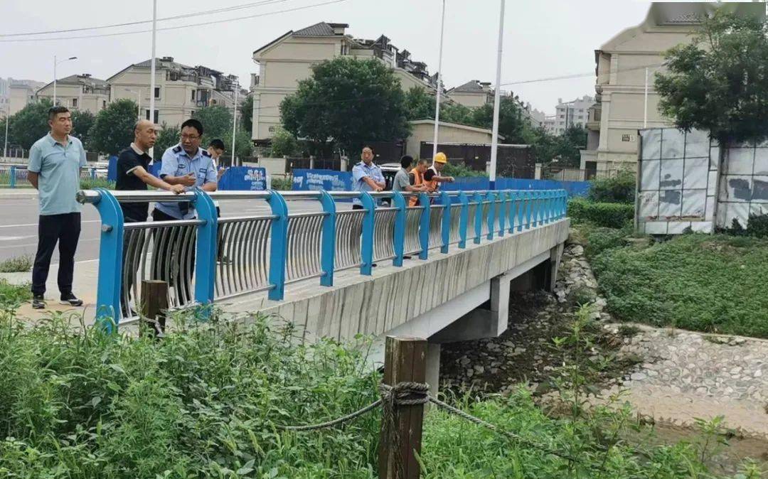 小井盖大民生 区水务局持续开展污水排入雨水管网违法行为排查工作