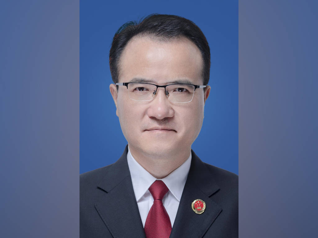 江苏省人民检察院副检察长丁海涛调任省委政法委副书记