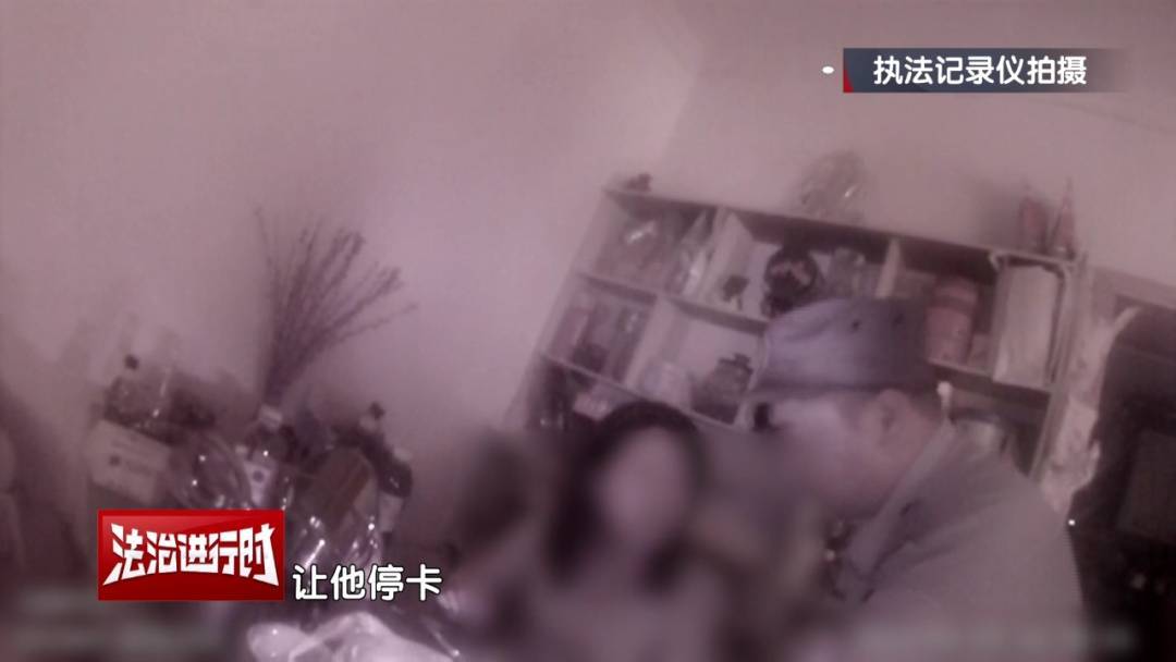 北京警察连续输错5次密码：这就对了！