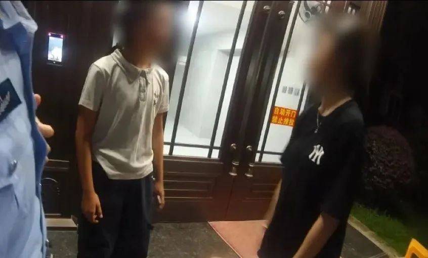 温州13岁妹妹报警“举报”亲姐姐，“胆大心细”的举动被表扬