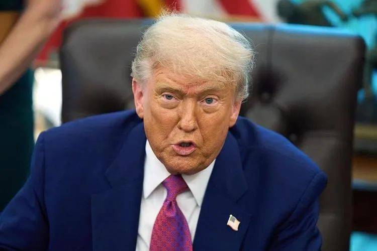 败局已定，美国公布全球关税，6国对特朗普投降，全是中国的邻居，其中3国牺牲中方利益