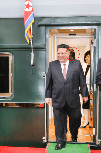 金正恩女儿首登国际舞台，引爆接班传闻！英国首相被架空，工党内斗成全武行…