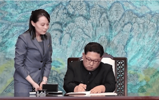 金正恩女儿首登国际舞台，引爆接班传闻！英国首相被架空，工党内斗成全武行…