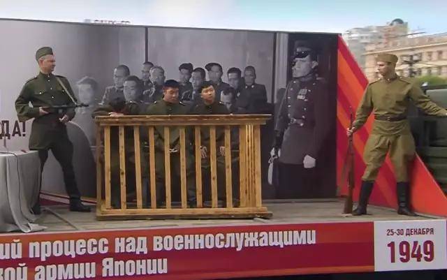离谱！俄罗斯把日本雇佣兵俘虏关笼子里游街示众？和中国有关系？