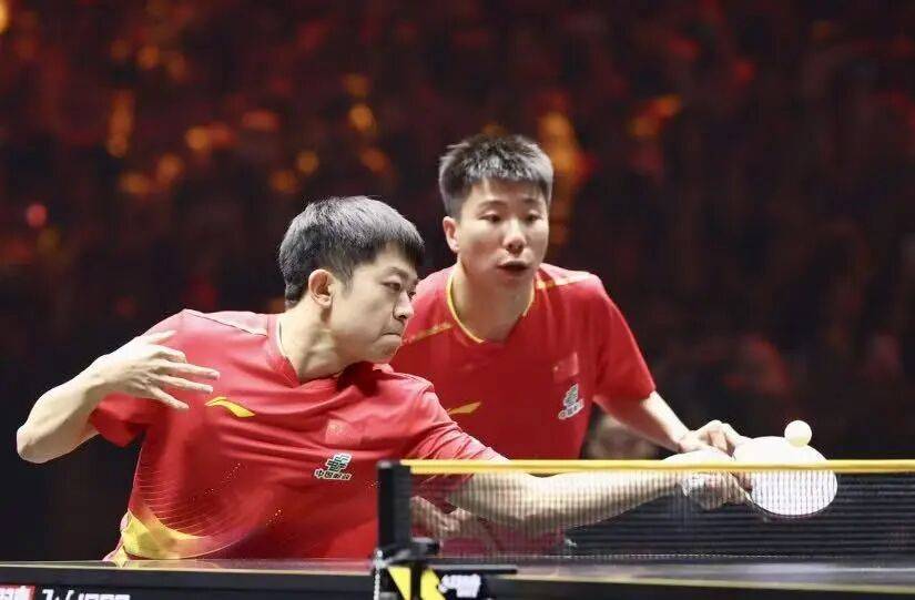 国乒提前锁定混双冠军，男、女双打各有3对进4强 | WTT中国大满贯双打