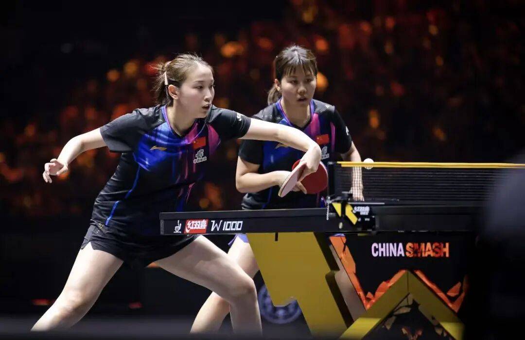 国乒提前锁定混双冠军，男、女双打各有3对进4强 | WTT中国大满贯双打