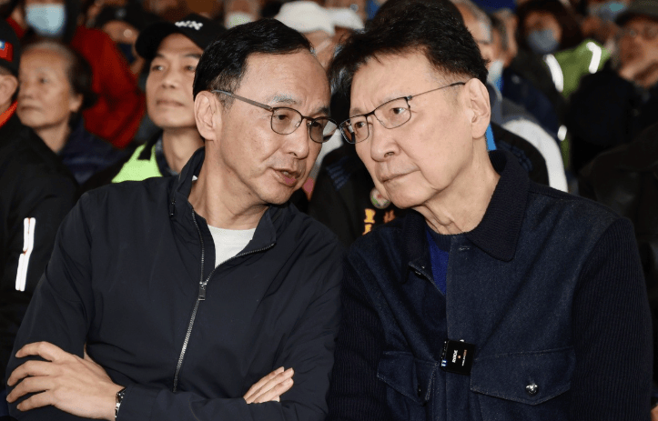 金灿荣：刚上台就被立了个下马威，郑丽文能把国民党扶上墙吗？