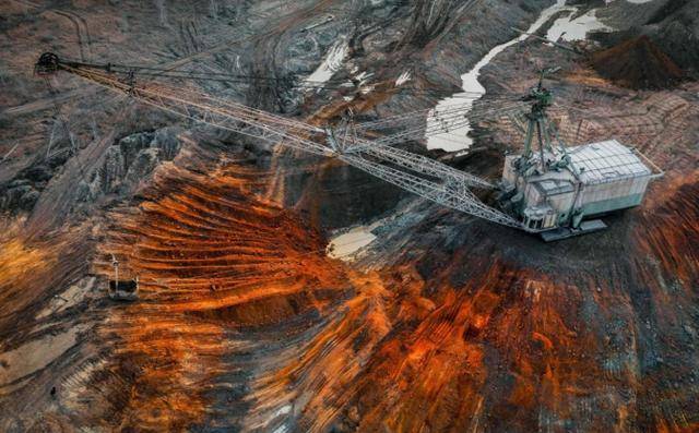 美方放话：2年内摆脱中国稀土！5国已行动，特朗普下手挺快