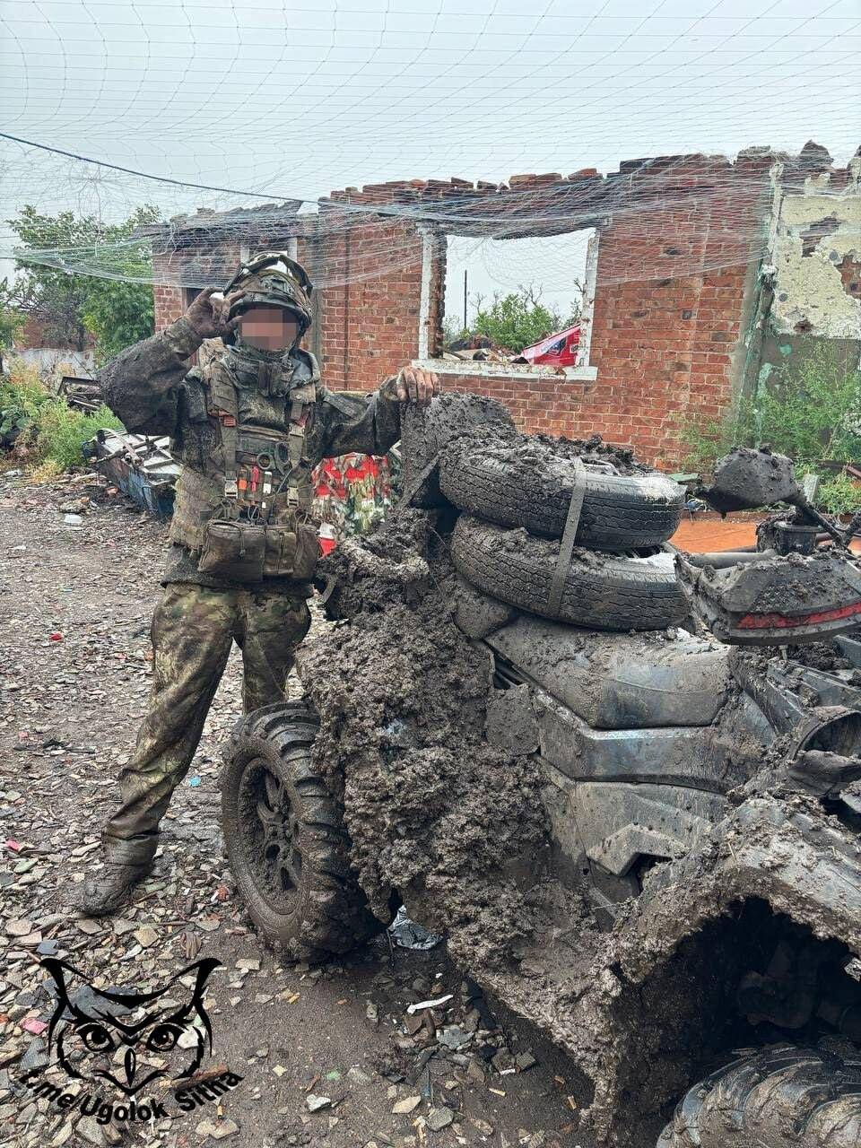 堵上最后1公里！俄军包了2025年最大饺子，300名敢死队攻占红军城