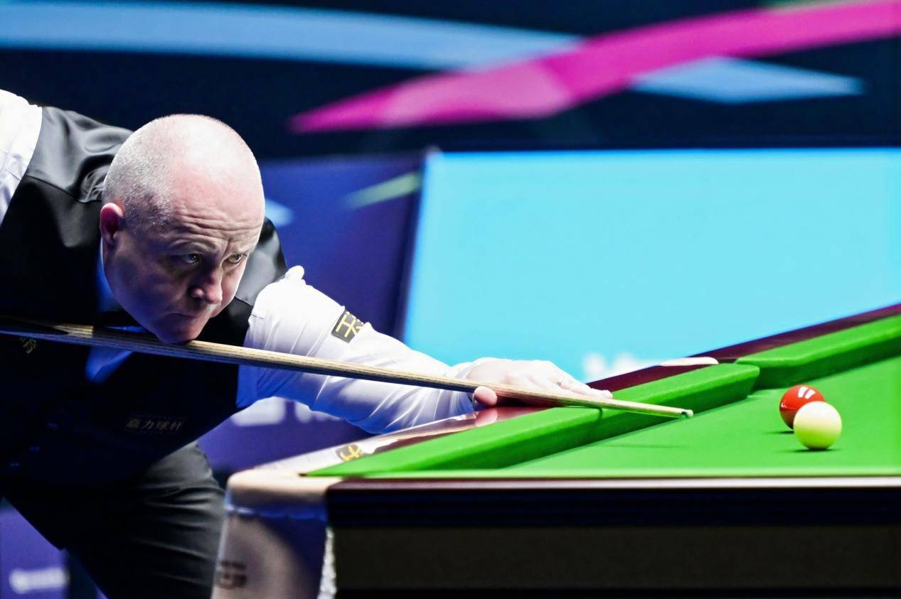 斯诺克国锦赛新王加冕 中国小将吴宜泽南京登顶夺生涯首冠