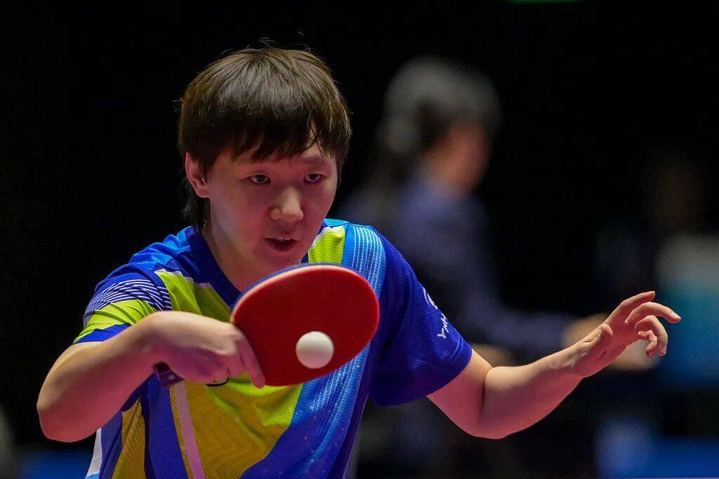 王曼昱战胜王艺迪晋级全运会女单半决赛,下一场对决陈梦