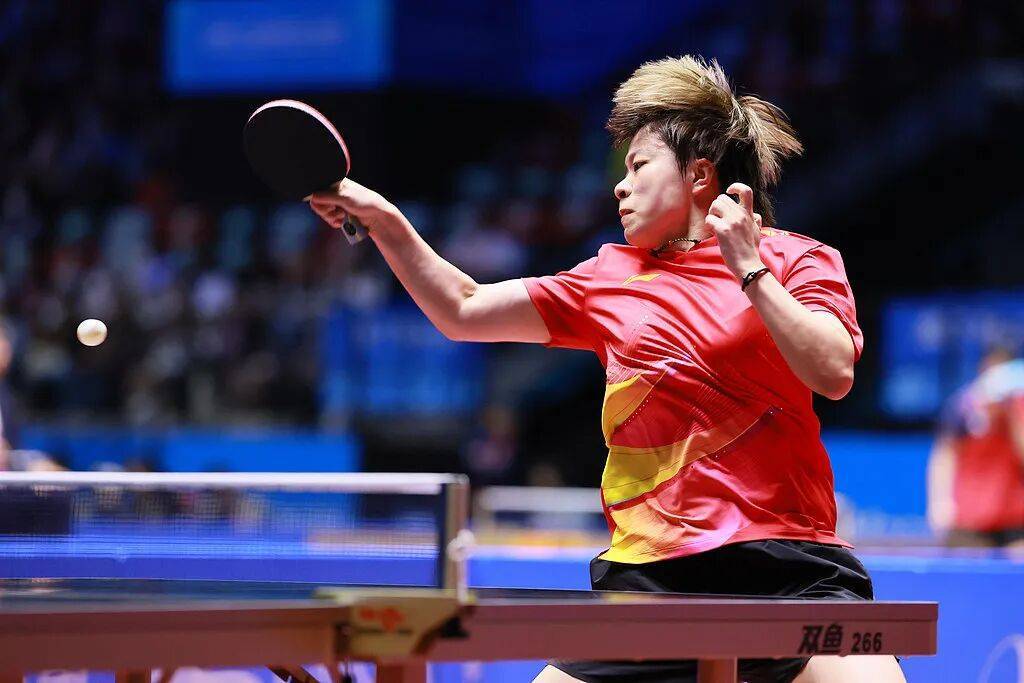 王曼昱战胜王艺迪晋级全运会女单半决赛，下一场对决陈梦