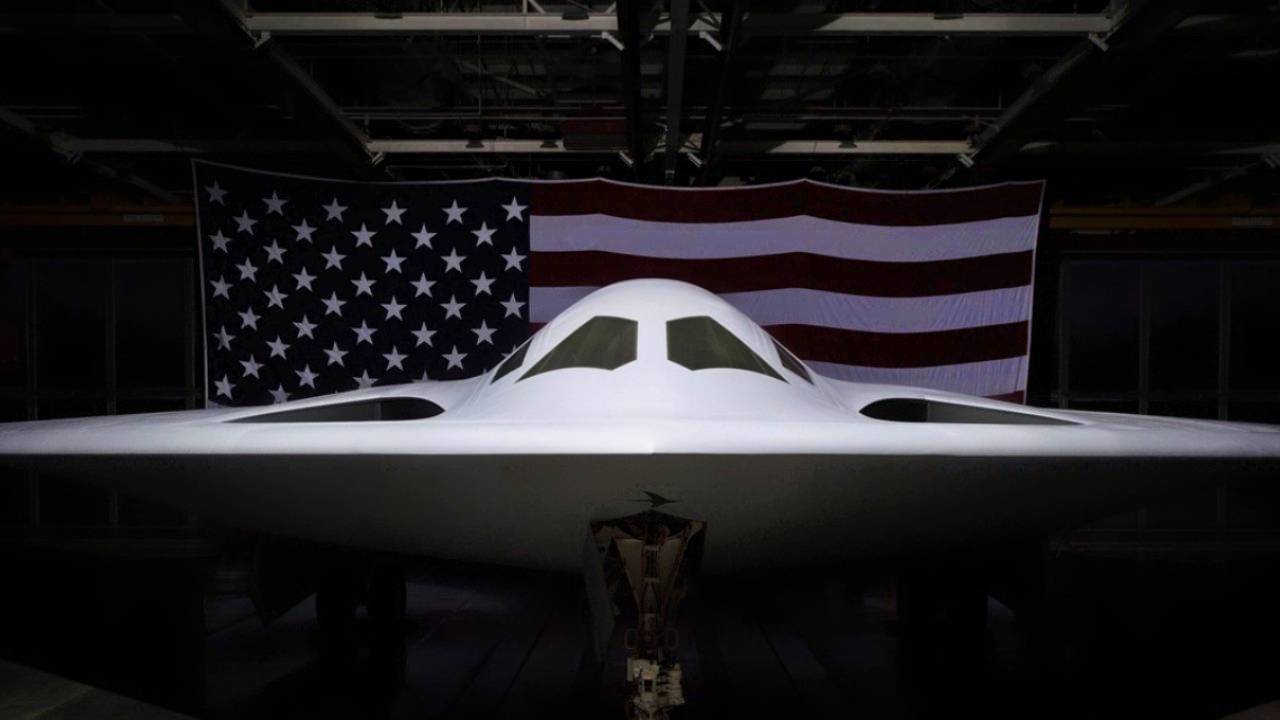 美媒：想让B-21深入中俄腹地，自由出入肆意轰炸，100架远远不够