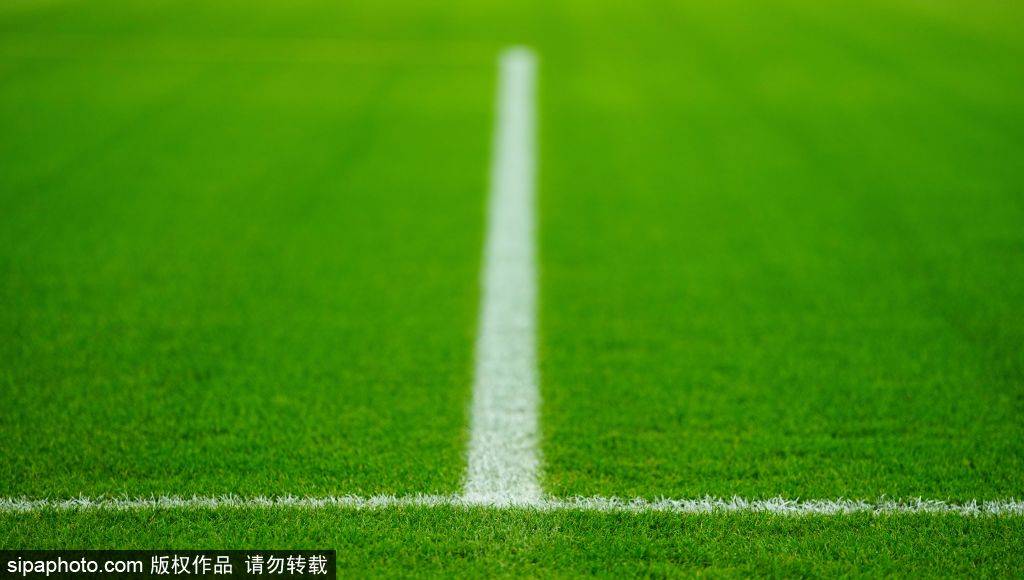 绝对神扑！拉亚的极限反应救阿森纳于危难时刻，明特的精彩射门被扑出底线