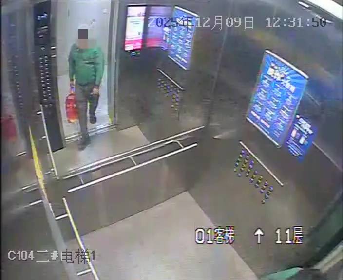 上海警方：多名来沪人员窜至居民小区，已被抓获！家门口出现这种袋子，千万小心→