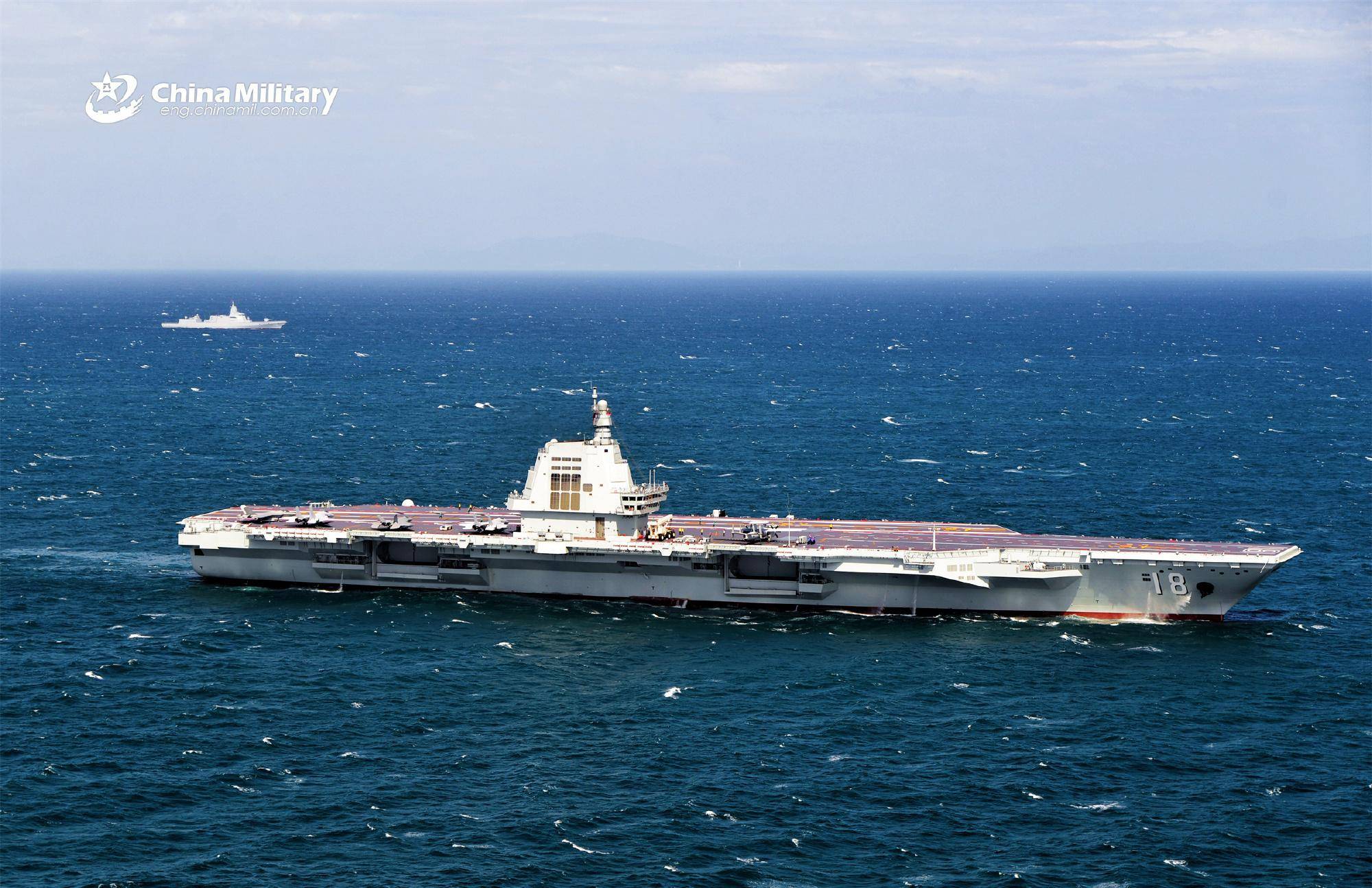 20个月造1艘！美专家：2035年中国坐拥7艘航母，在太平洋超越美军