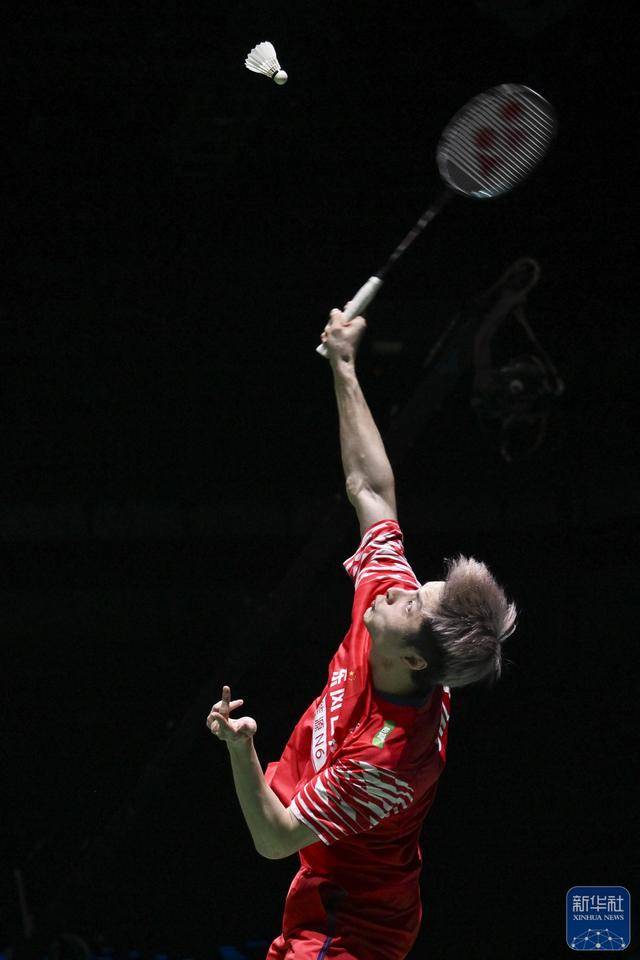 羽毛球丨马来西亚公开赛：石宇奇晋级决赛
