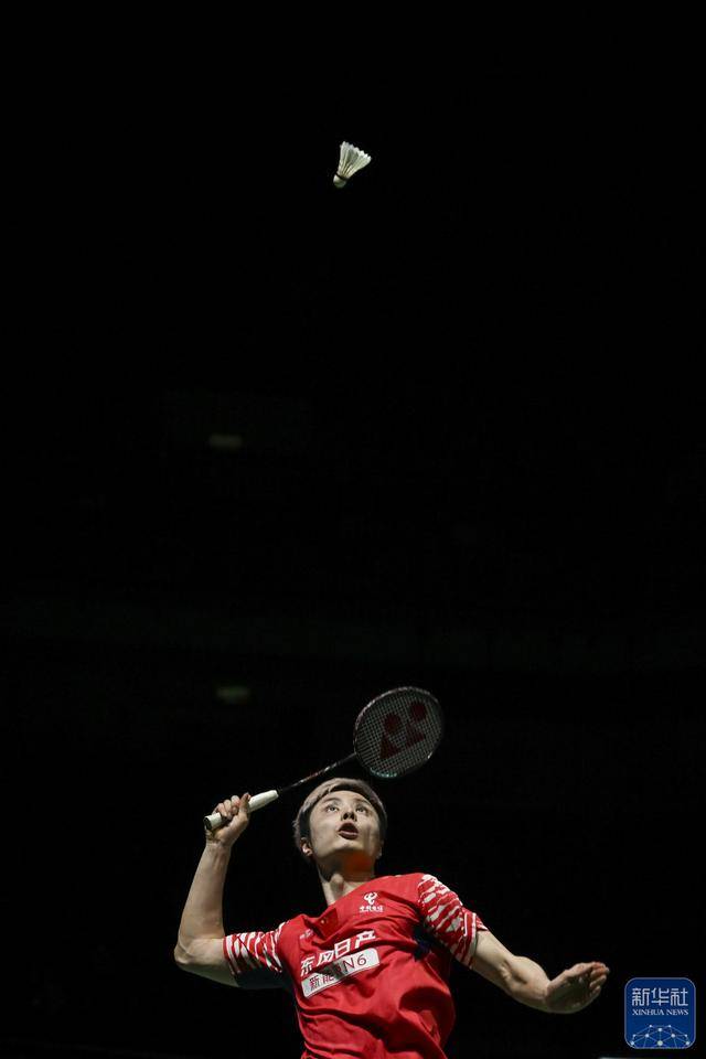 羽毛球丨马来西亚公开赛：石宇奇晋级决赛