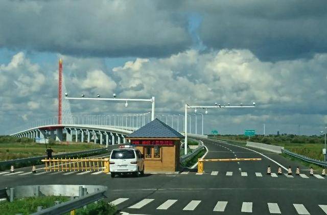 对黑瞎子岛有新想法？俄罗斯突然加速建口岸，立下了为期3年的“军令状”