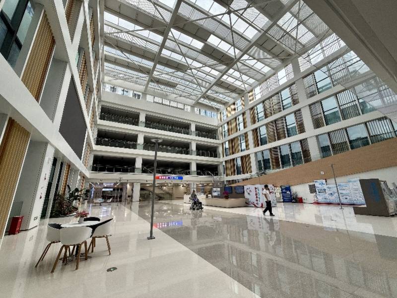 “深圳新开医院遇冷”追踪：市民追问新华医院产科何时开