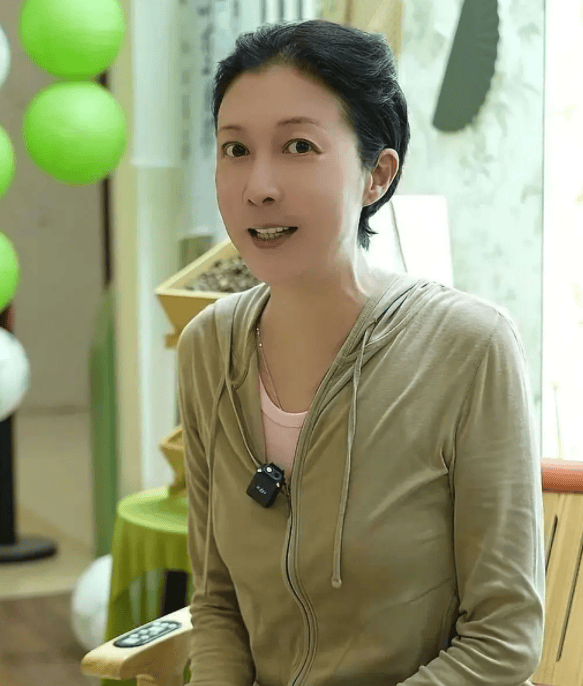 吴绮莉公开成龙拒认吴卓林原因