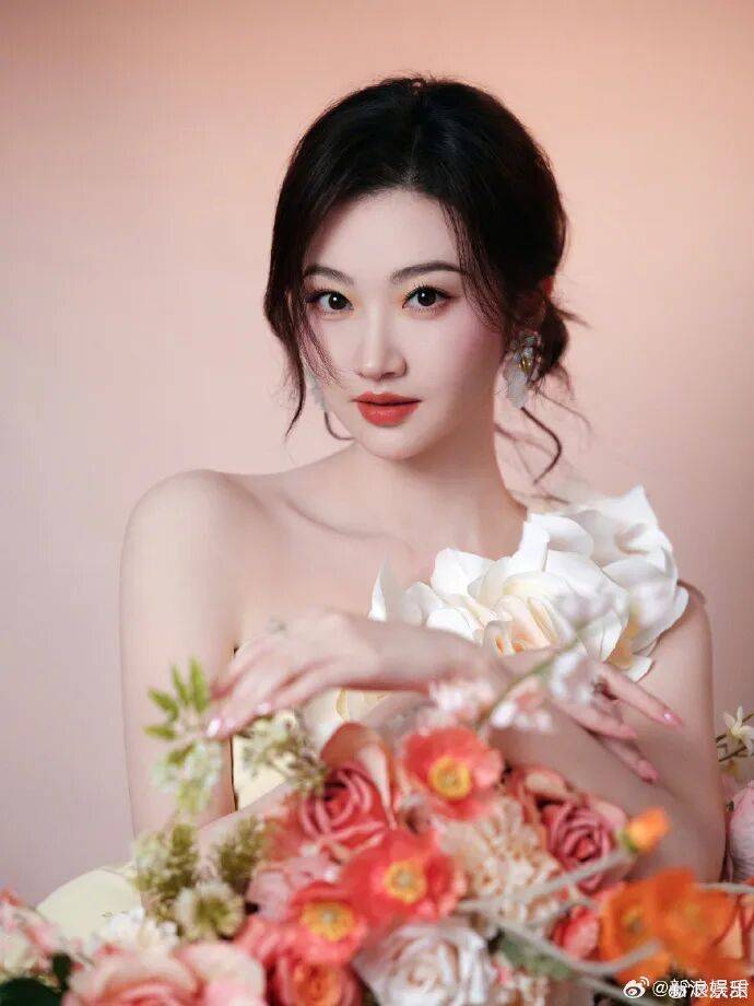 热搜爆了！孙宇晨发长文《我的女友景甜》，涉及3000万彩礼、代孕、订婚等细节；景甜本人暂未回应