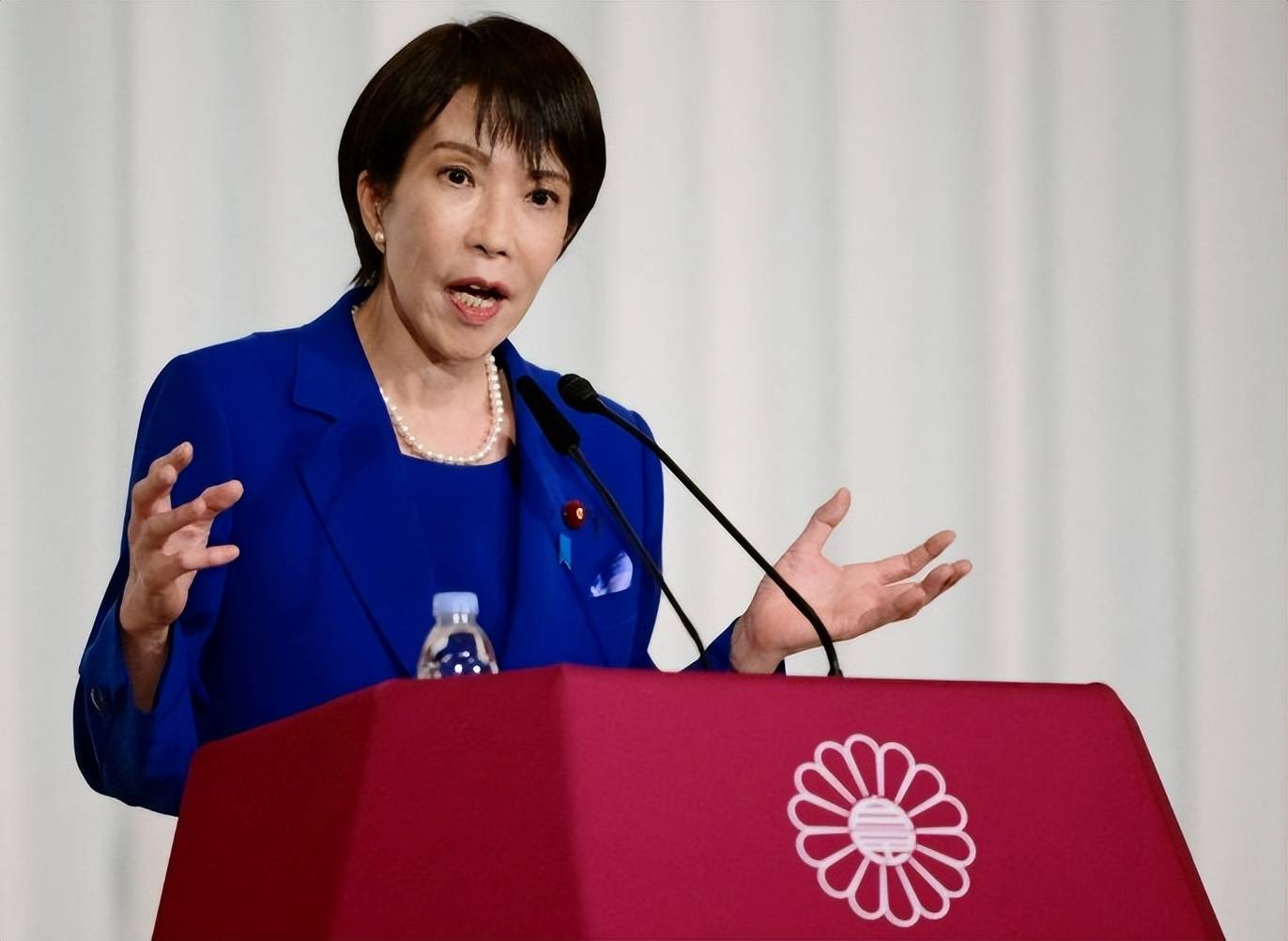 日本议员回国发声：中日关系已很糟，但中方要高市撤回发言不现实