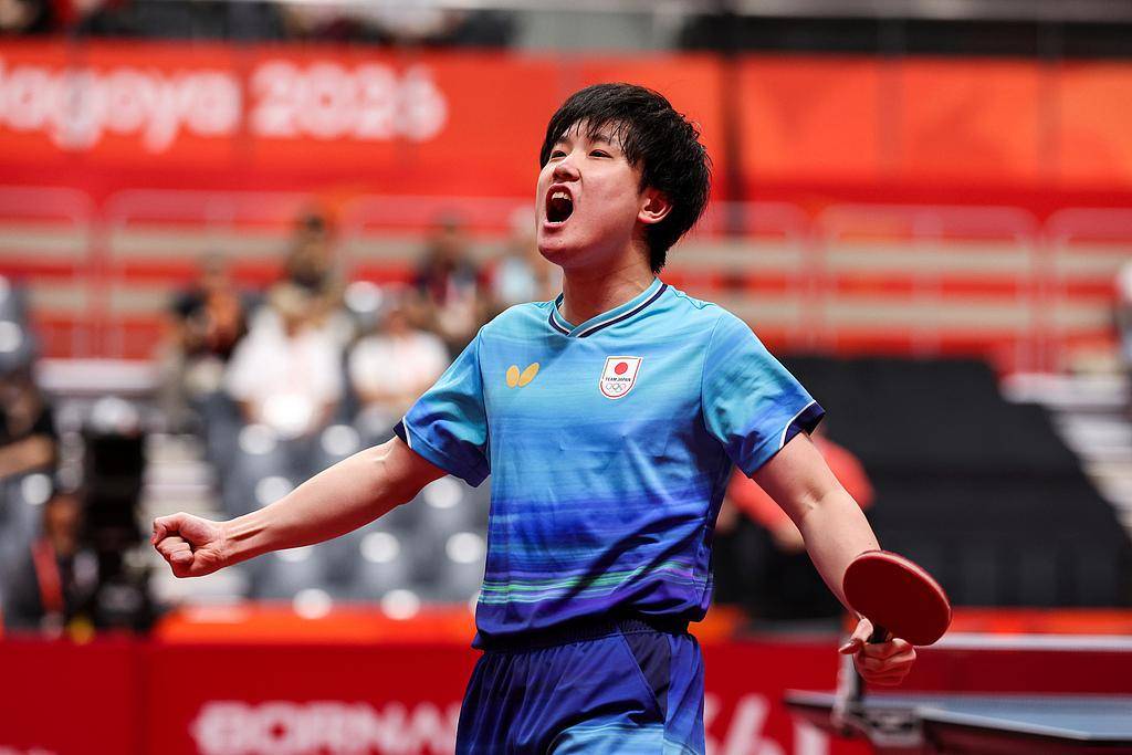 张本智和回应3比0战胜王楚钦：没想到，肯定给了我信心
