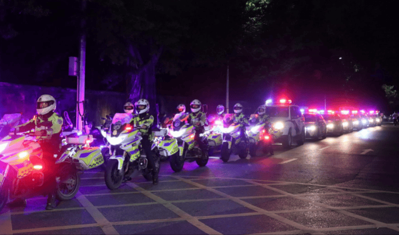 东莞警方出动逾万警力，732名各类嫌疑人落网！行动将持续